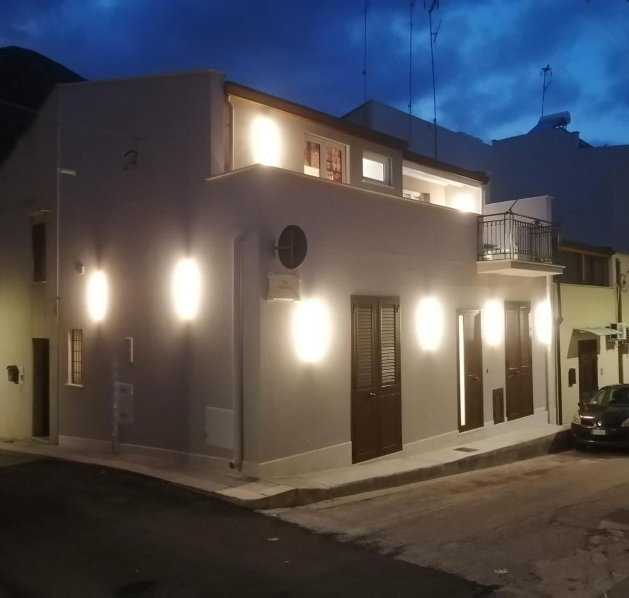 Allumaro House Castellammare del Golfo Exterior photo