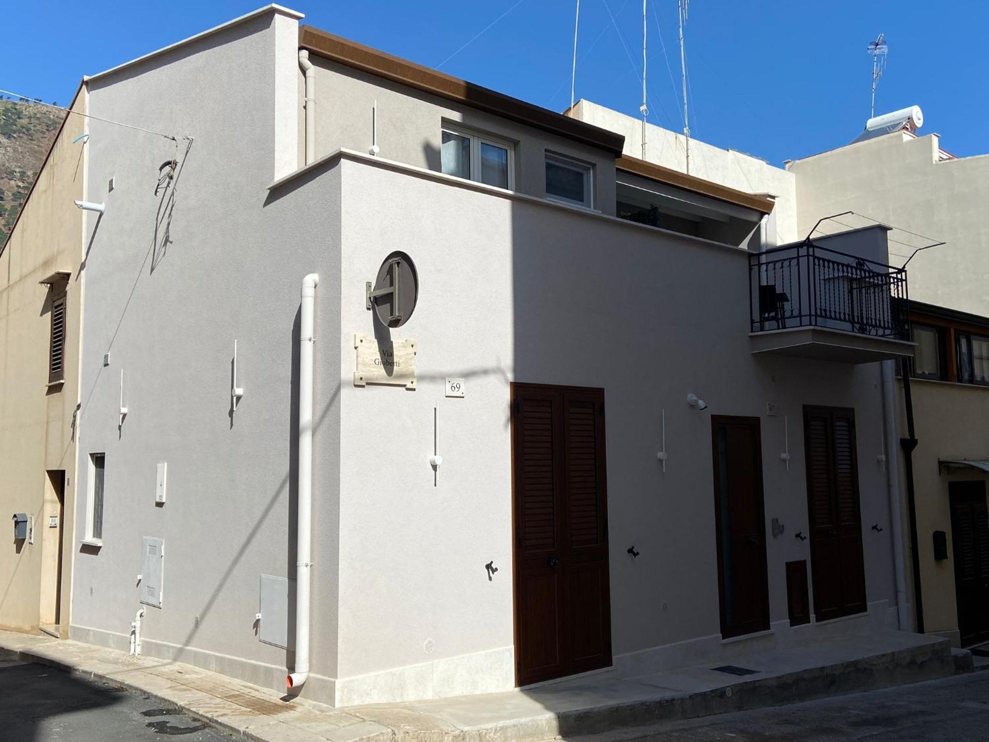 Allumaro House Castellammare del Golfo Exterior photo